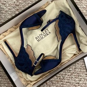 Badgley Mischka Navy Blue Heels